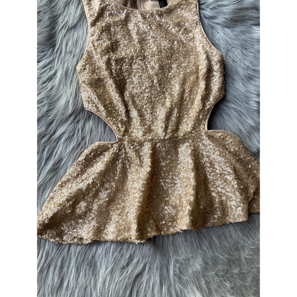 Forever 21 Blouse Sz M Nude Metallic Sequin Top Party Peplum Glitter Glam Cutout - Picture 2 of 10
